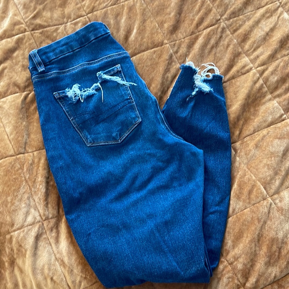 American Eagle Curvy Hi-Rise Jeggings!!